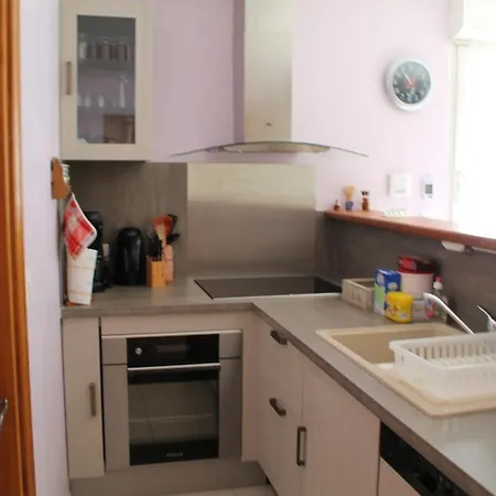 בית נופש Maison De 3 Chambres Avec Jardin Clos Et Wifi A Jonzac *